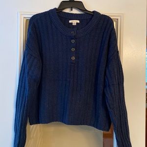 Women’s Sweater size Small